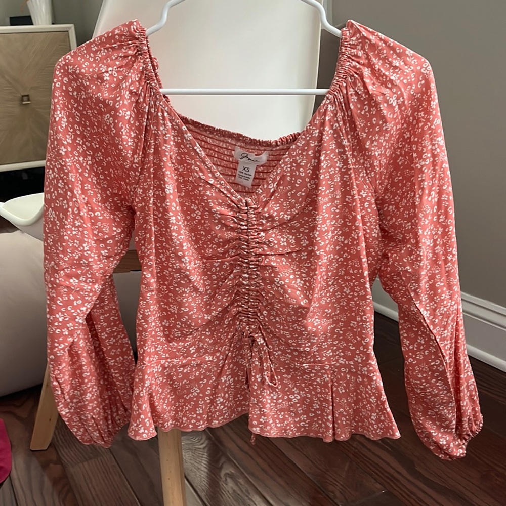 floral blouse teenager